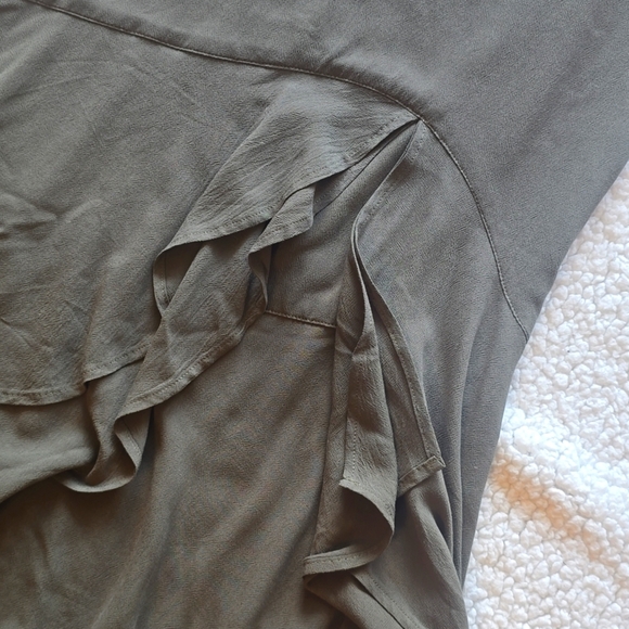 Express Ruffle High Low Maxi Skirt - Picture 3 of 12